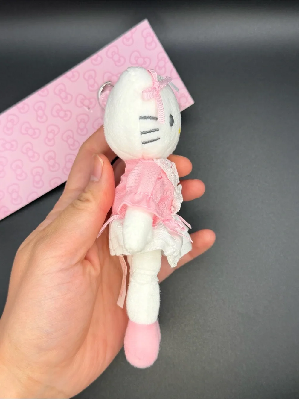 Sanrio The Closet Series Hello Kitty with Lolita outfit keychain/plush bk16